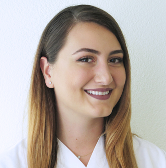 Edita Asllani, Dentalhygienikerin Edita Asllani, Dentalhygienikerin
